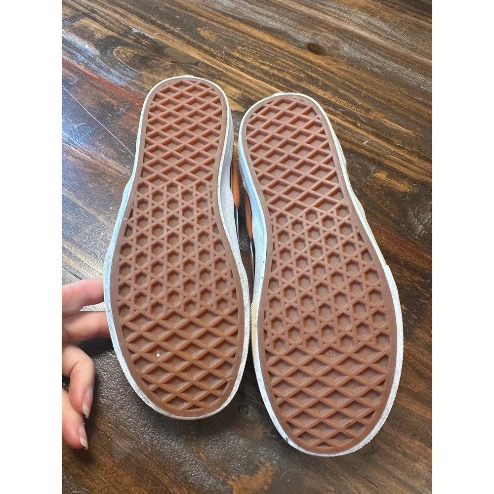 Vans elastic rendering